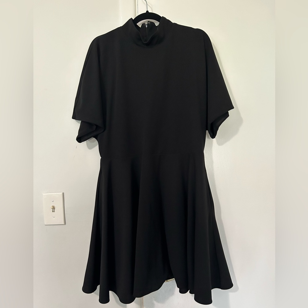 Alexia Admor Black short sleeve high neck dress - Size XL NWT